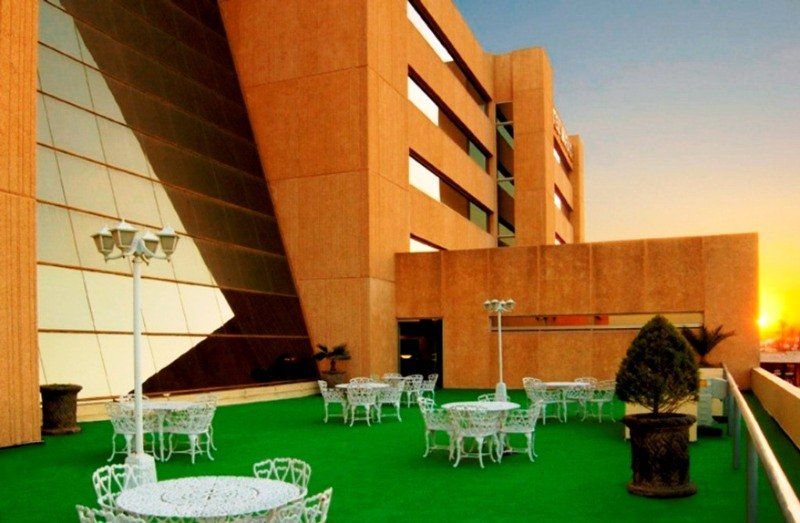 Hotel Mirage - Centro Historico De Queretaro Exterior photo